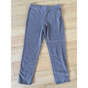 Barefoot dreams pajama pants size medium